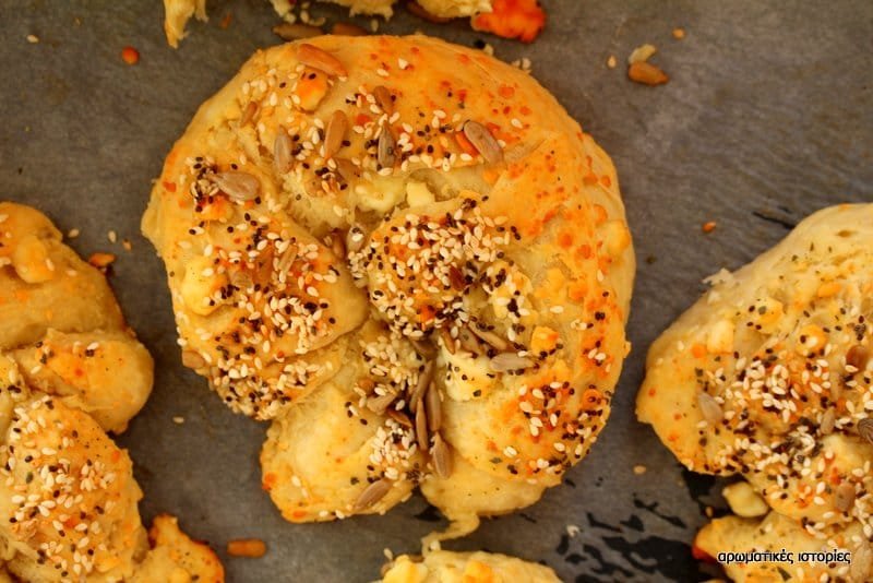 Little breakfast breads with feta
