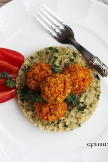Baked spicy savory carrot balls and quinoa