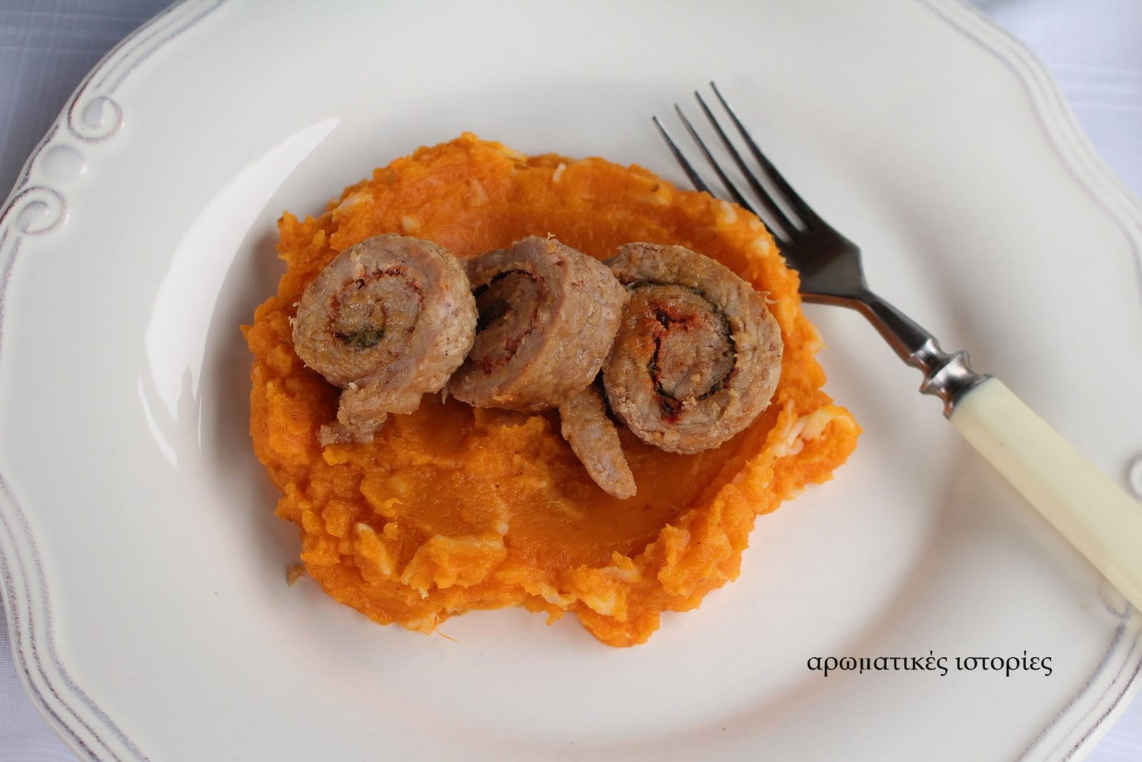 Pork rolls with sweet potato