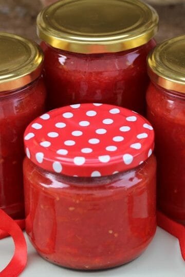 Tomato and red pepper in jar