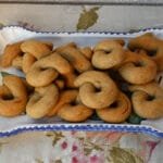 Φρέσκια πιπεράτη σαλάτα σέλινου και λιναρόσπορου