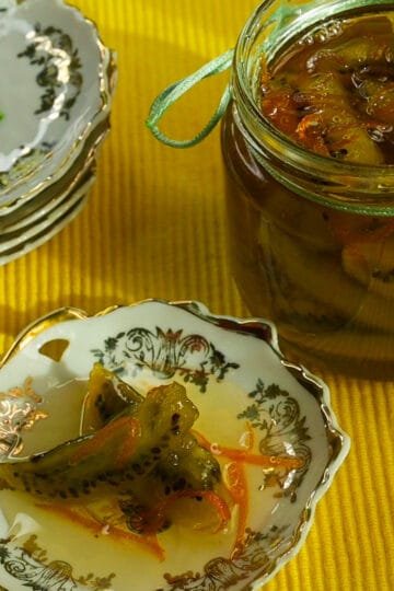 Kiwi spoon sweet with orange zest