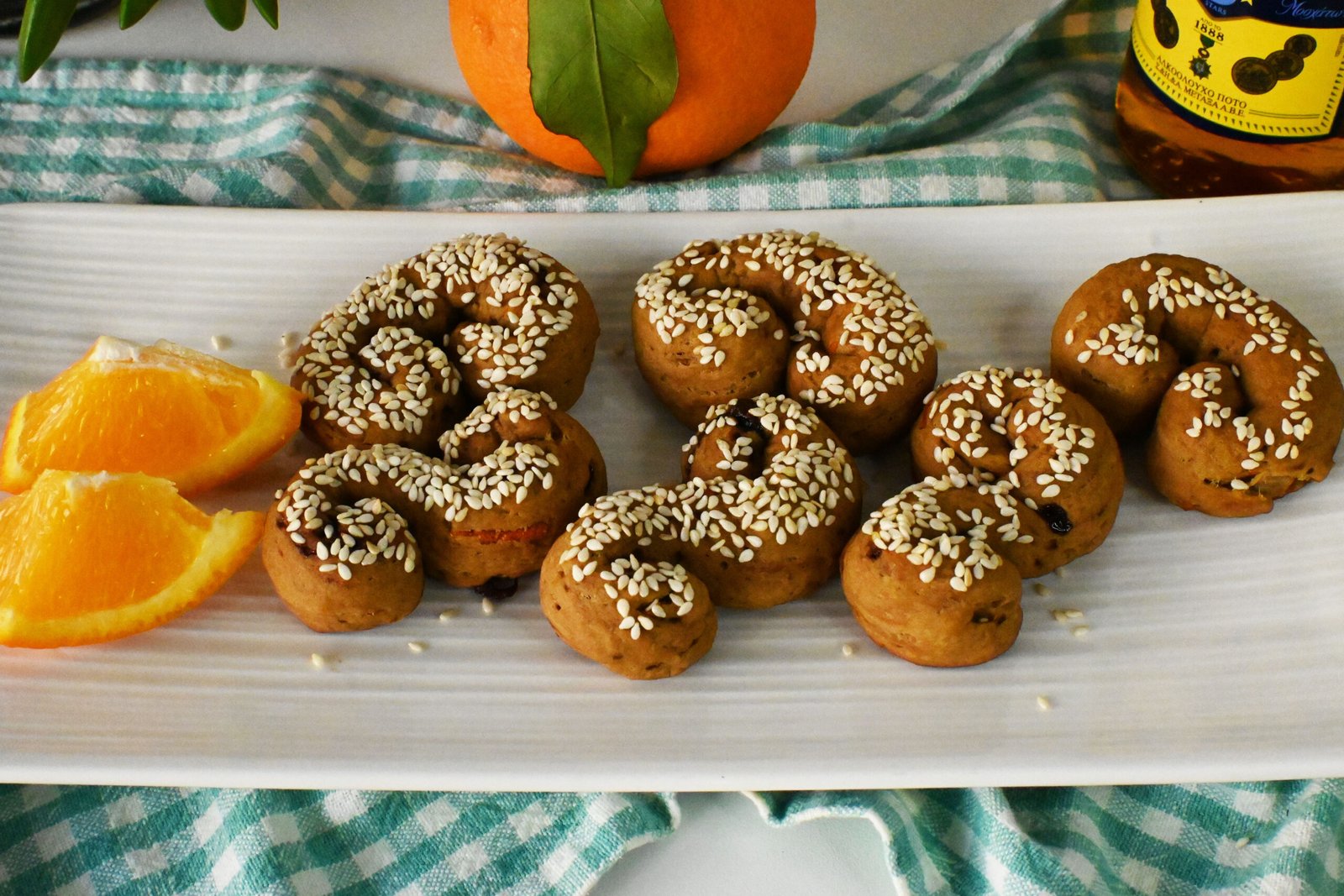 Vegan orange and olive oil cookies with coconut sugar