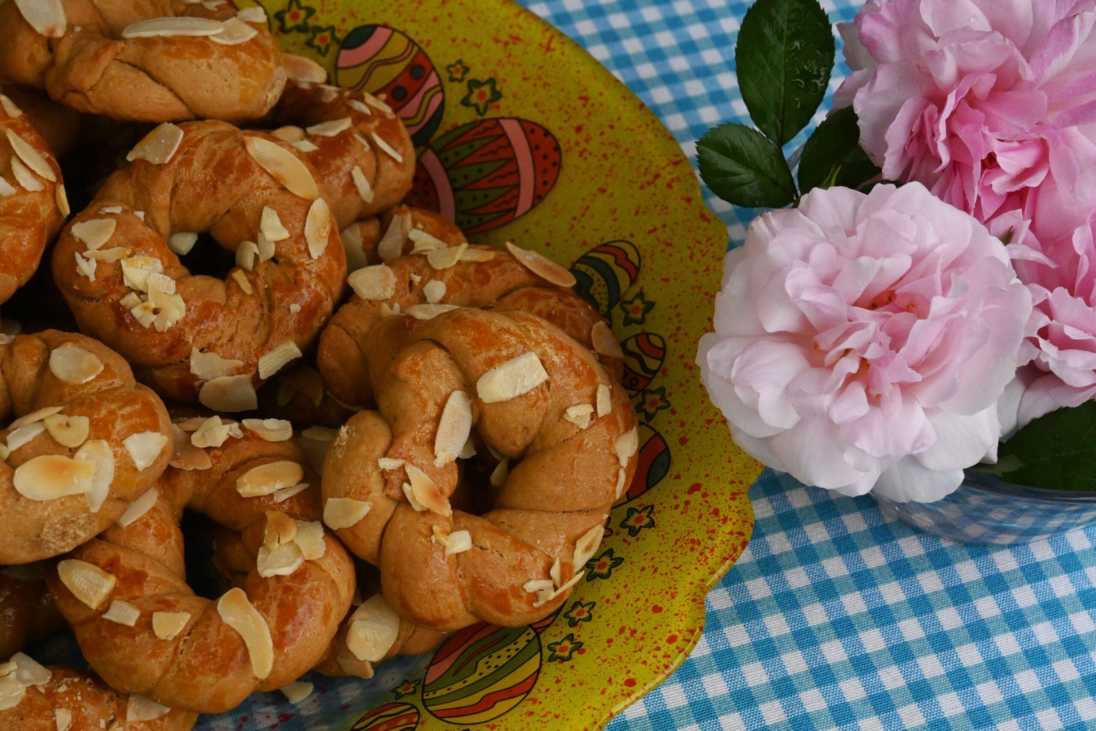 Easter greek traditional cookies