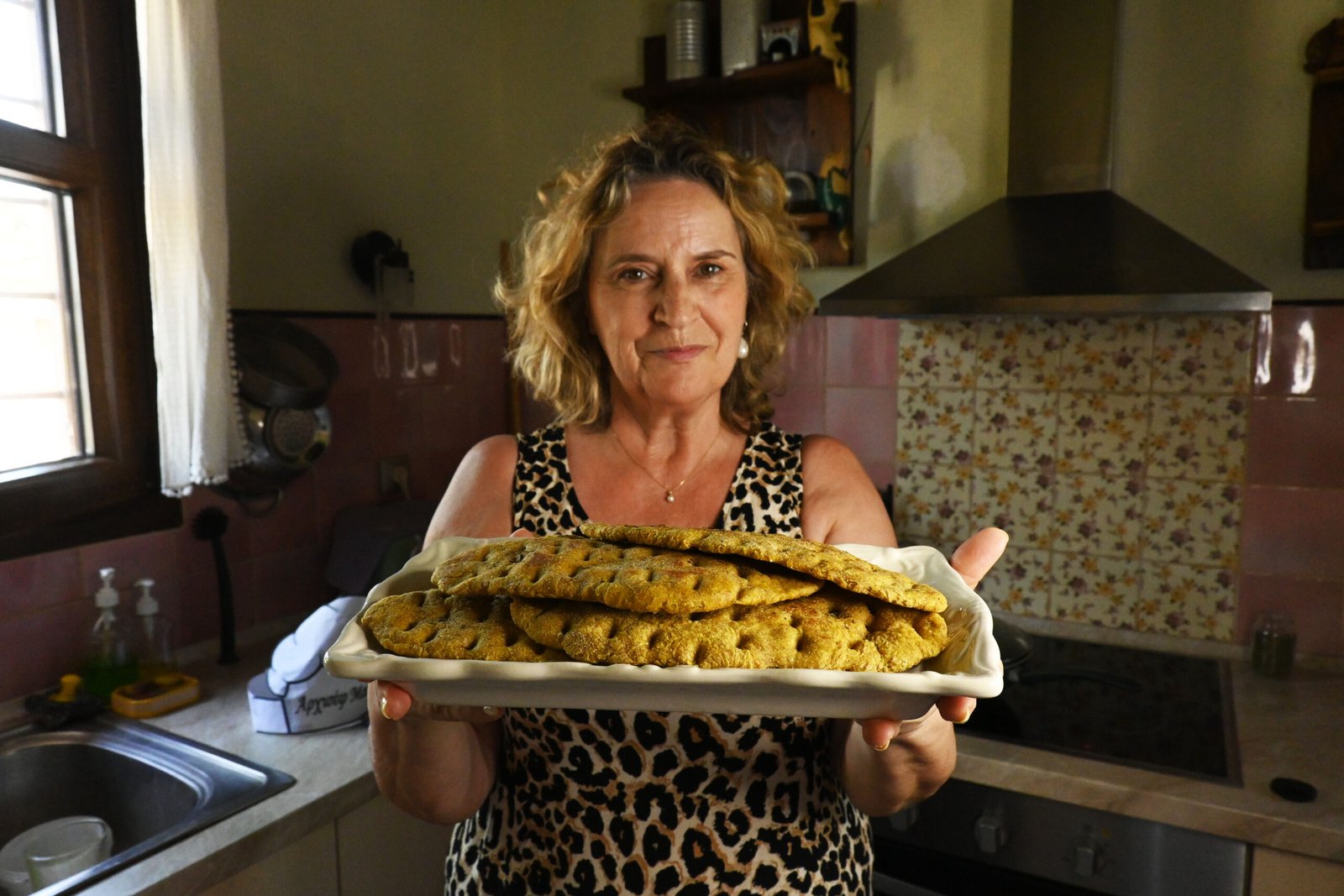 Whole wheat flour turmeric flatbreads
