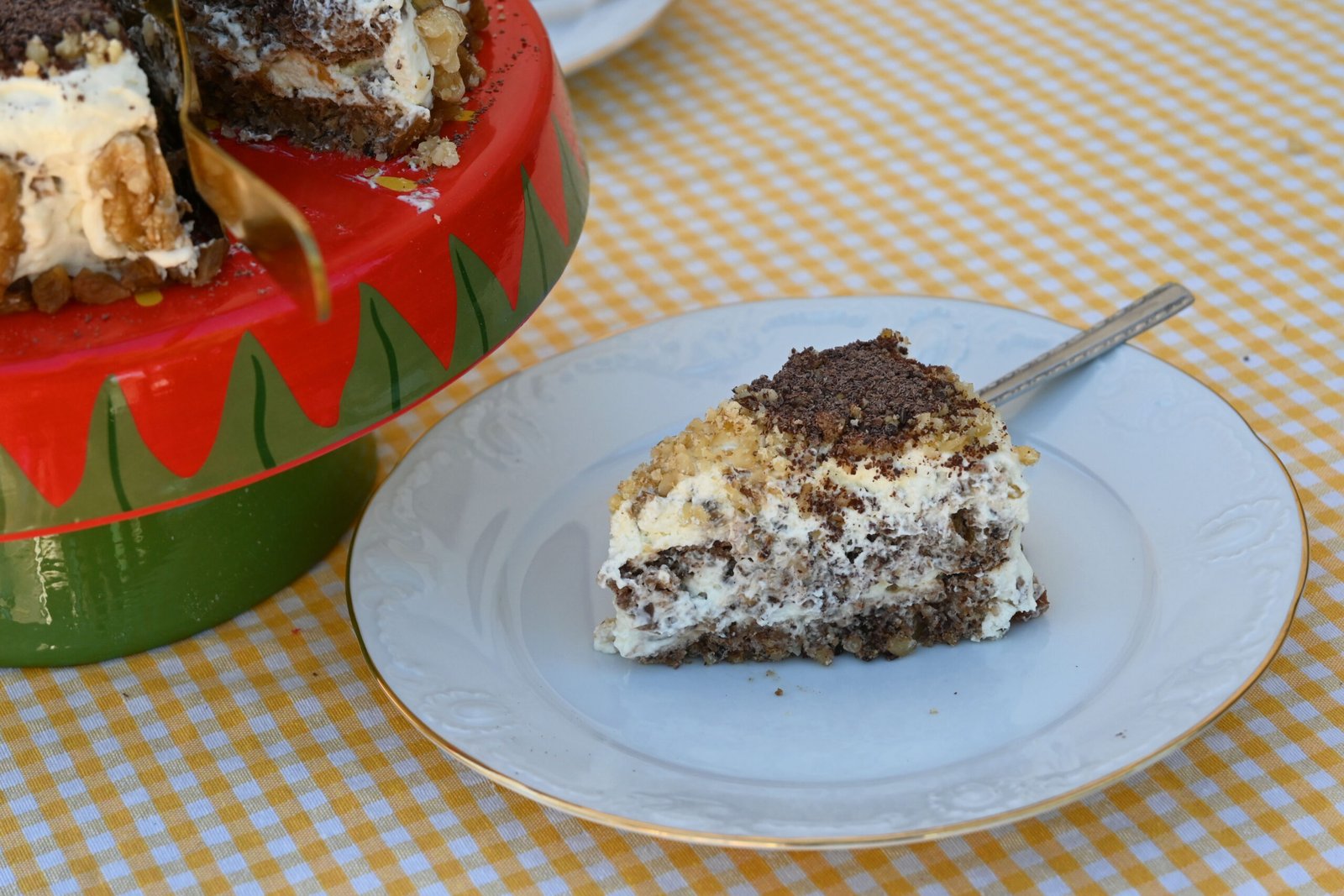 wallnut cake