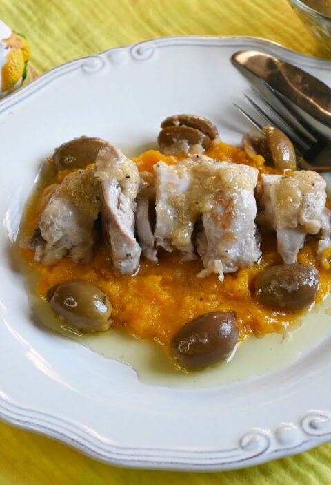 chicken thighs and olives