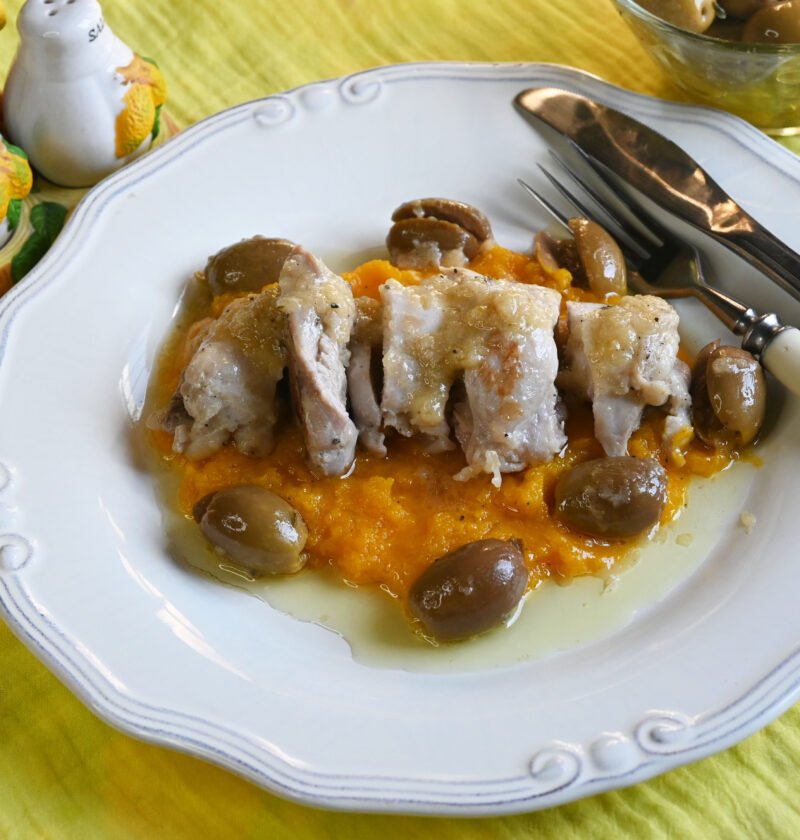 chicken thighs and olives